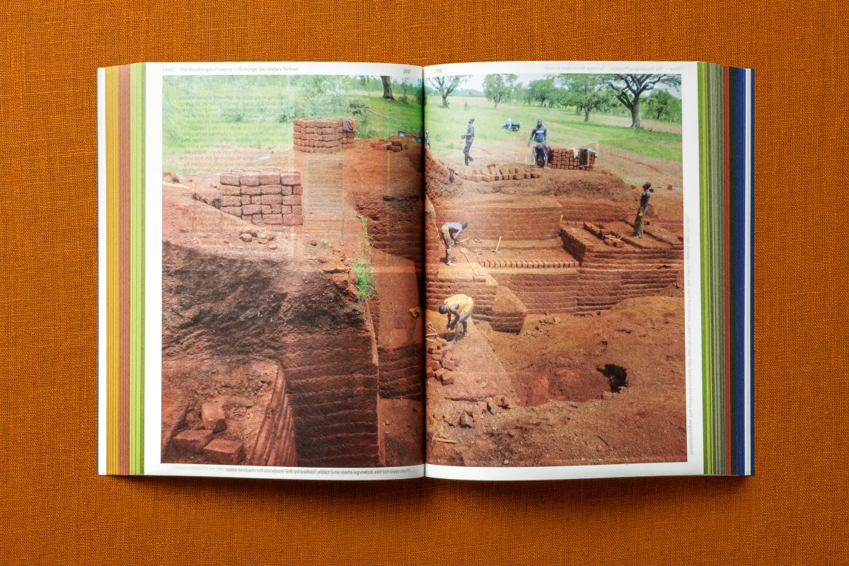 Francis Kéré. Building Stories. Art Edition No. 1–100, ‘Building Brick’ - Bild 24 von 41
