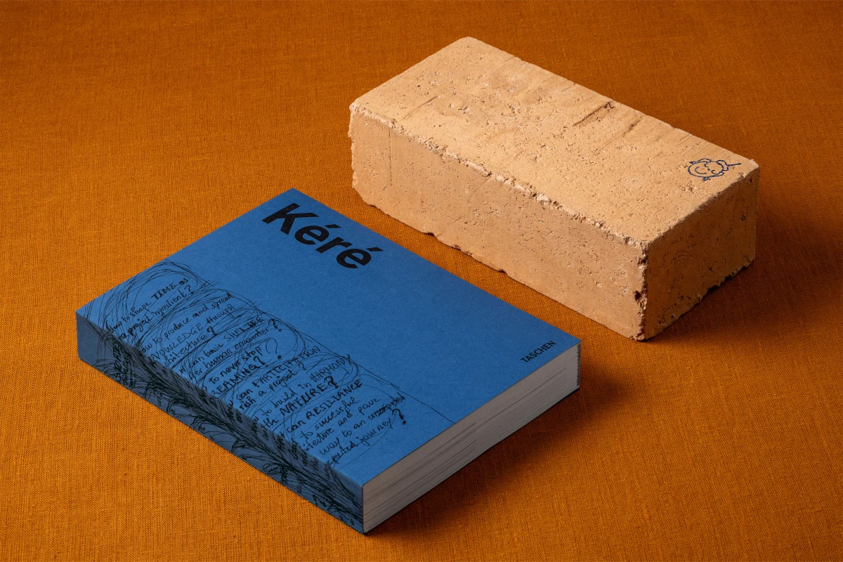 Francis Kéré. Building Stories. Art Edition No. 1–100, ‘Building Brick’ - Bild 1 von 41