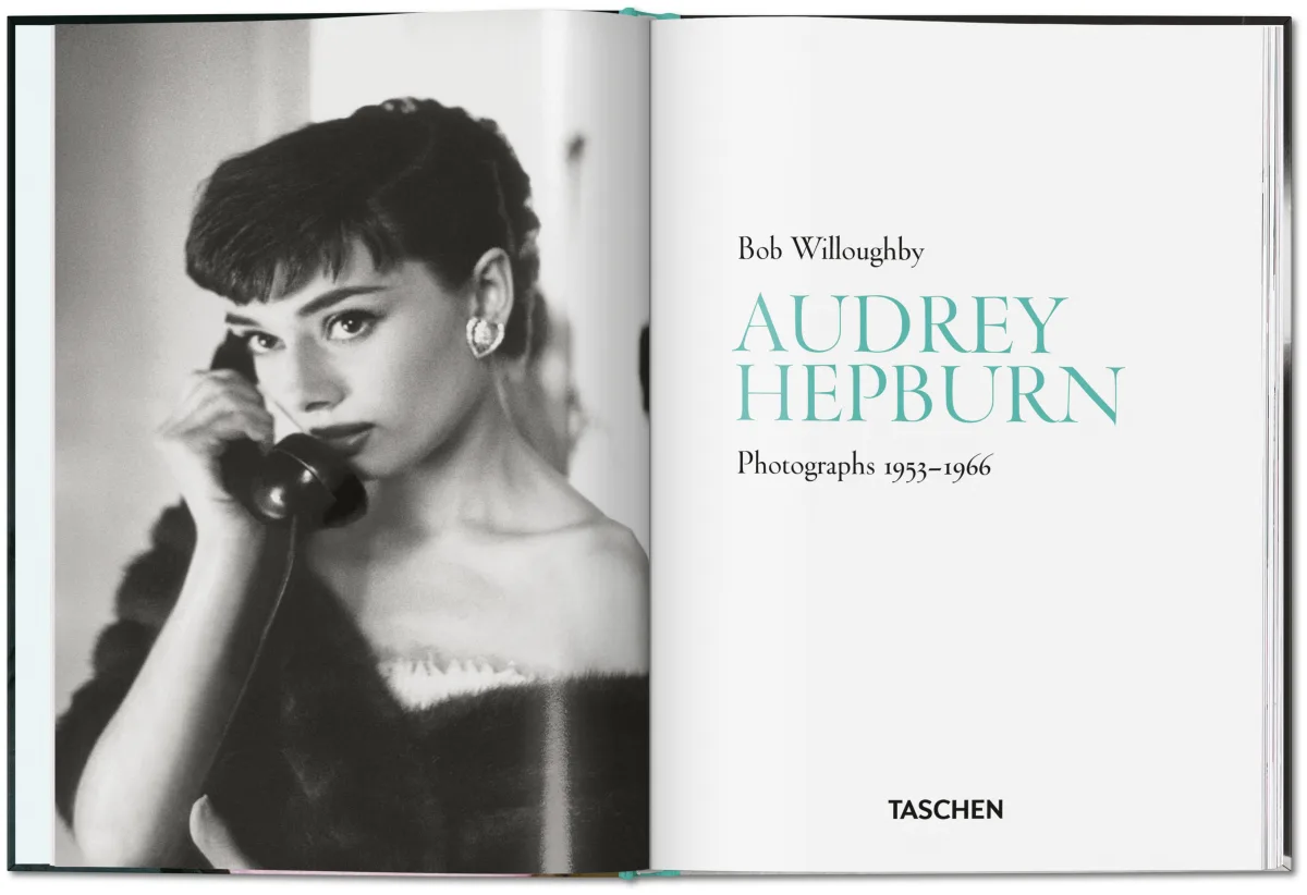 Bob Willoughby. Audrey Hepburn. Photographs 1953–1966 - Image 2 of 13
