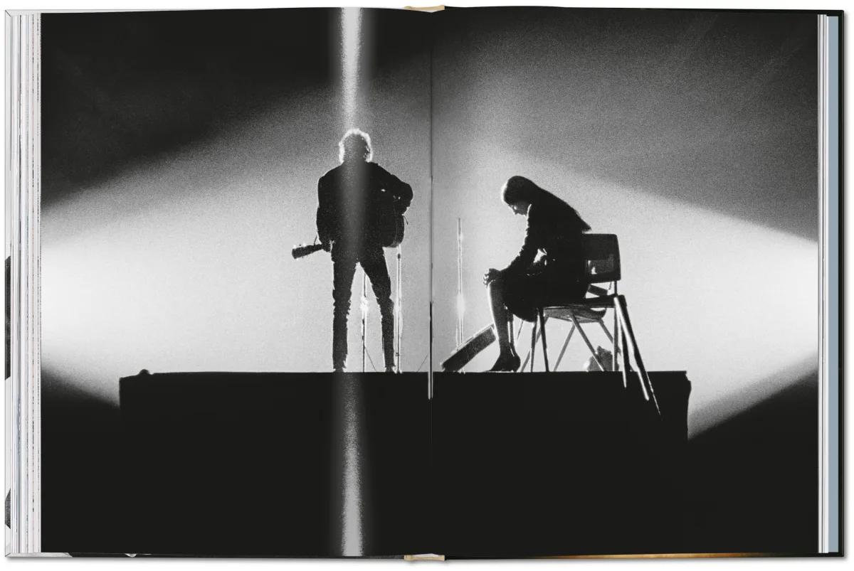Daniel Kramer. Bob Dylan. A Year and a Day - Image 13 of 17