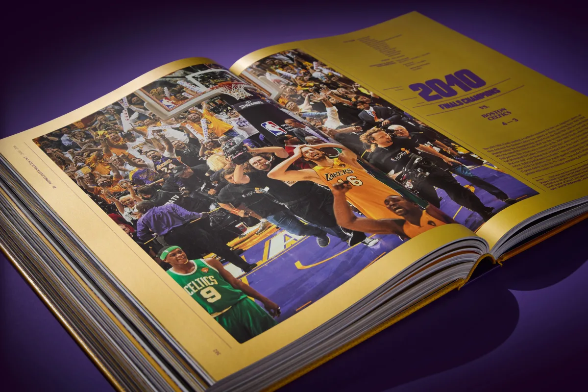 Lakers. An Official History of the Purple & Gold - Bild 37 von 38