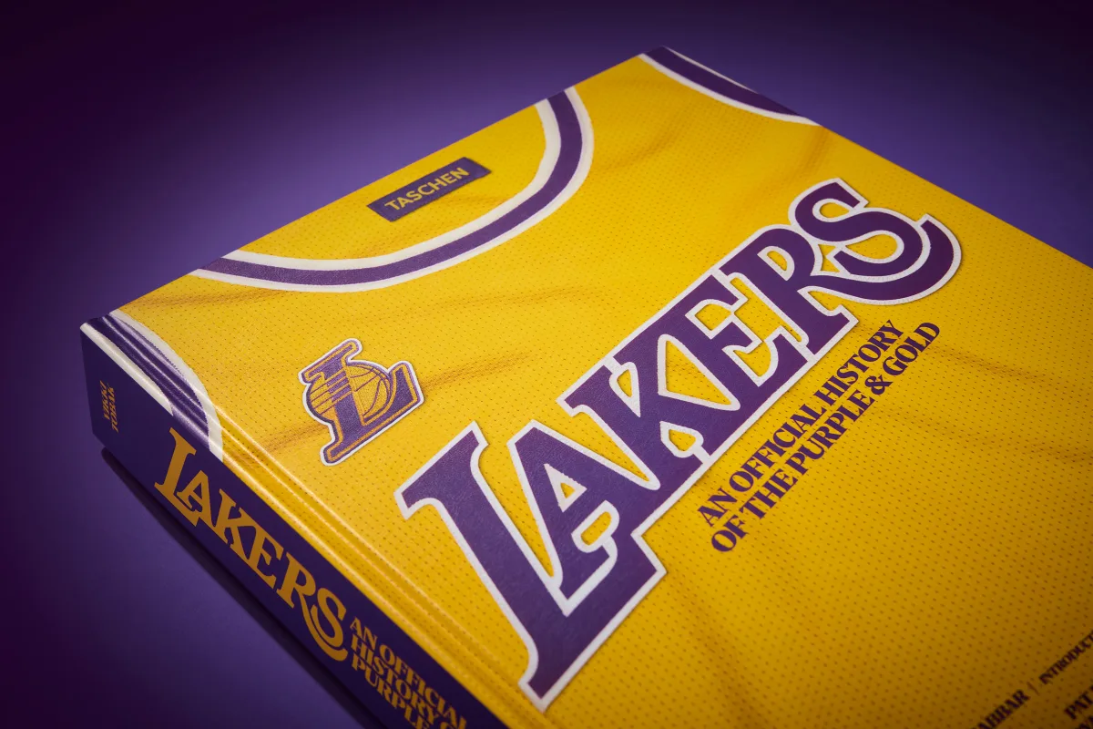 Lakers. An Official History of the Purple & Gold - Bild 38 von 38