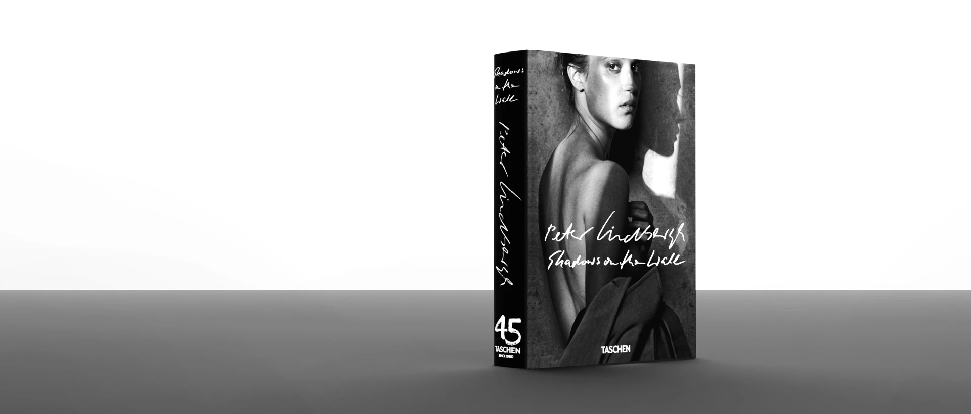 Peter Lindbergh. Shadows on the Wall