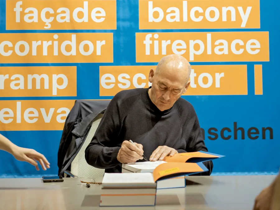 Rem Koolhaas in New York - A book signing with the architect