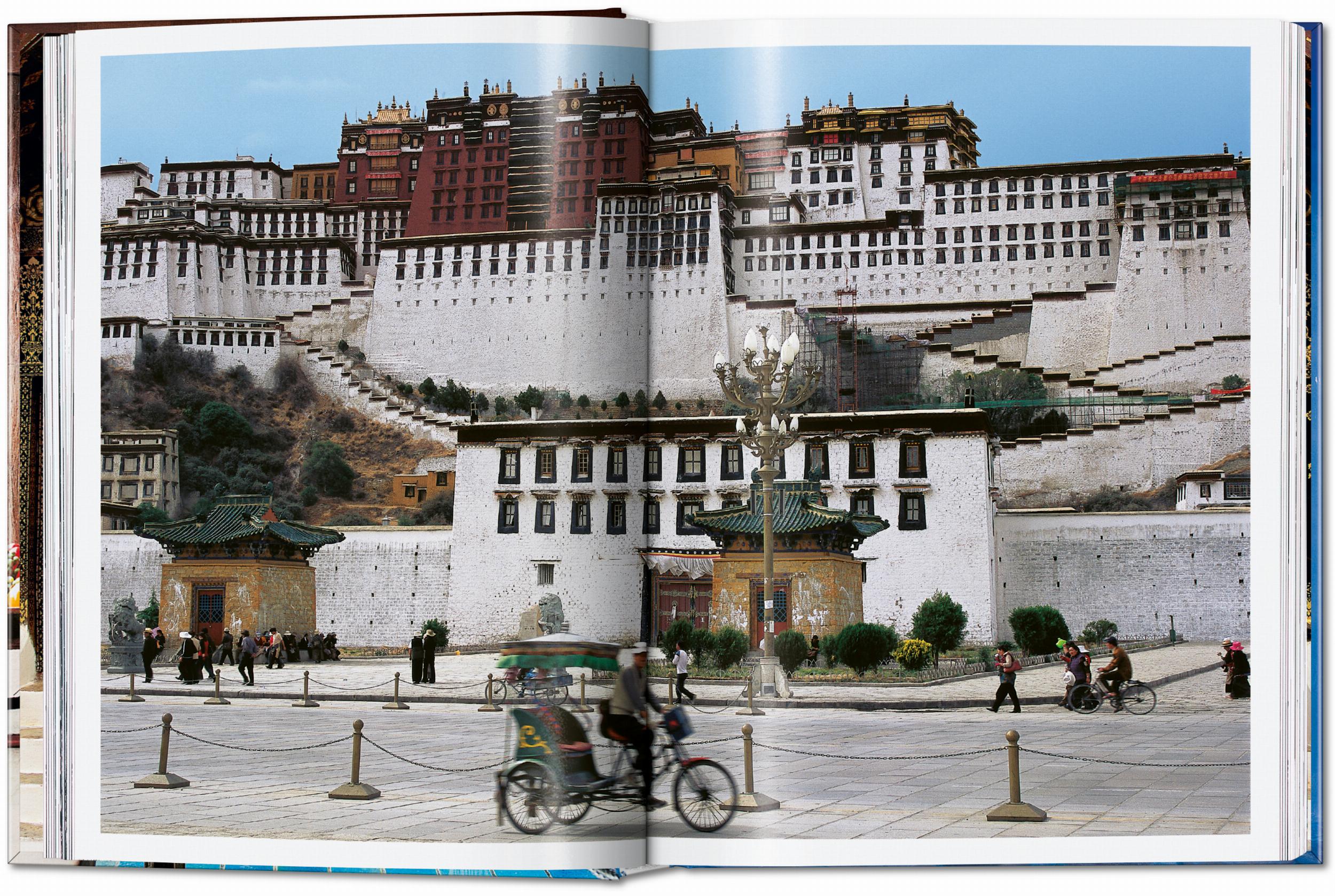 Living In Asia. 40Th Ed.-1