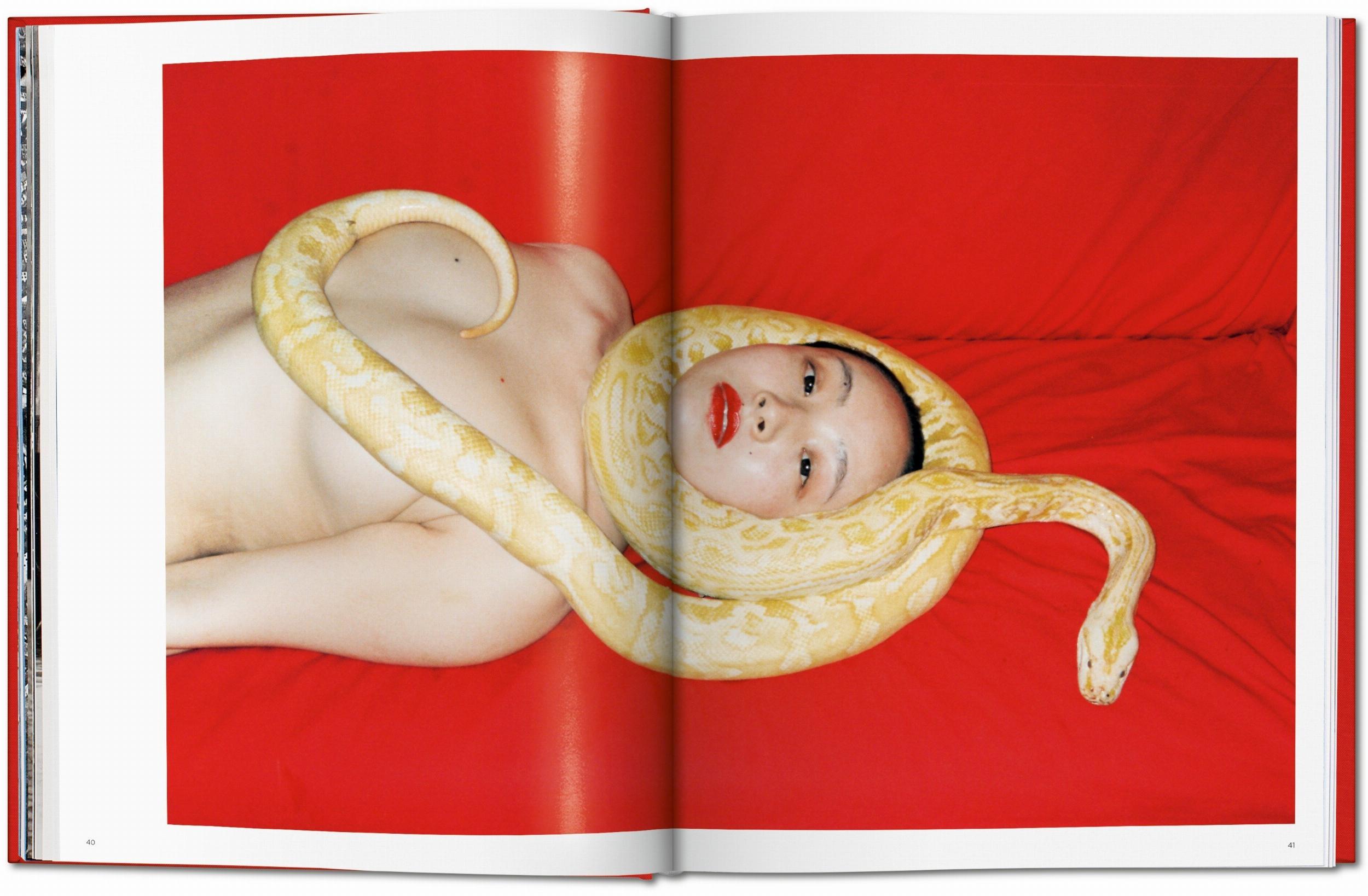 Ren Hang - Image 4 de 8