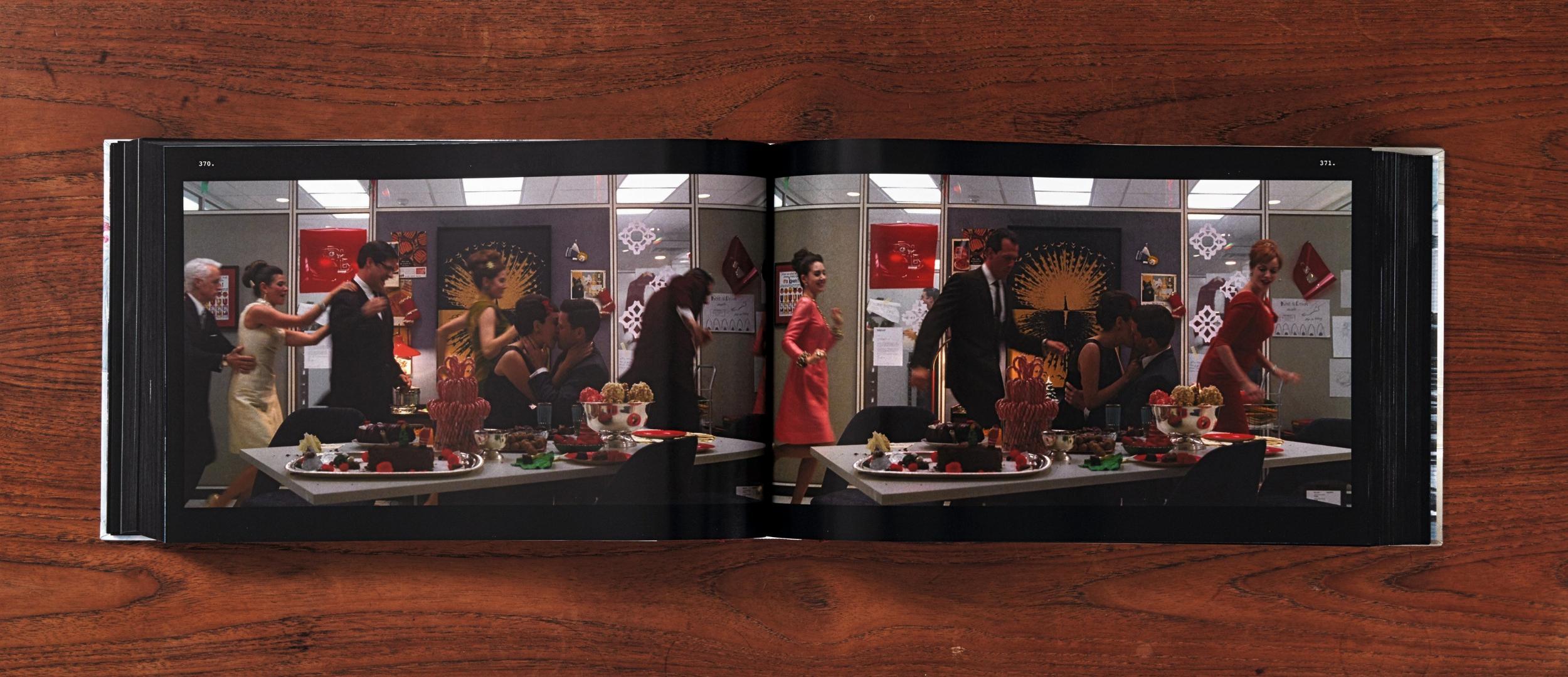 Matthew Weiner. Mad Men, Art Edition No. 501–512 (Signed Pilot Script Edition) - Bild 12 von 24