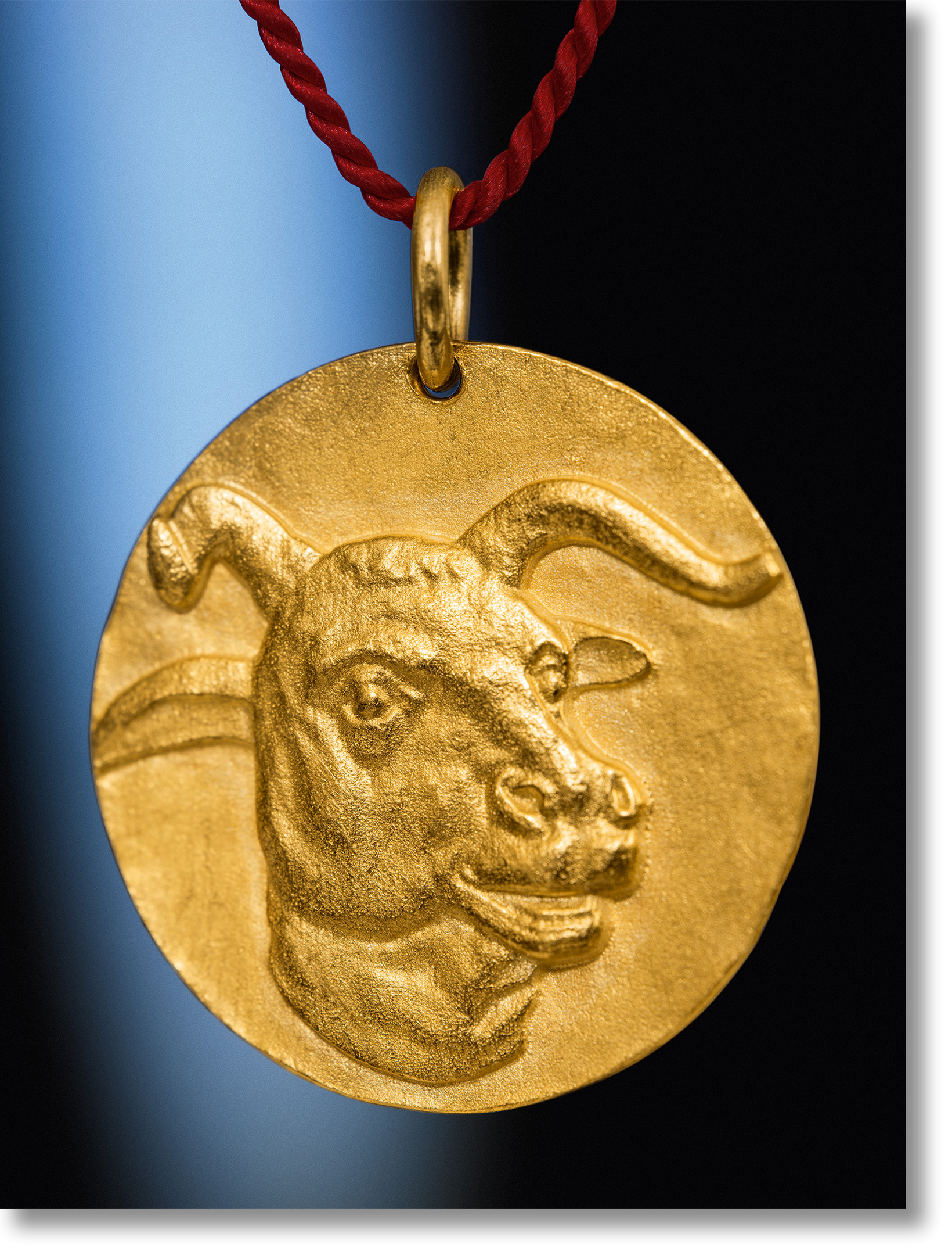 Ai Weiwei. Zodiac Charm 'Ox'. TASCHEN Books Ai Weiwei. Zodiac Charm 'Ox'. TASCHEN Books